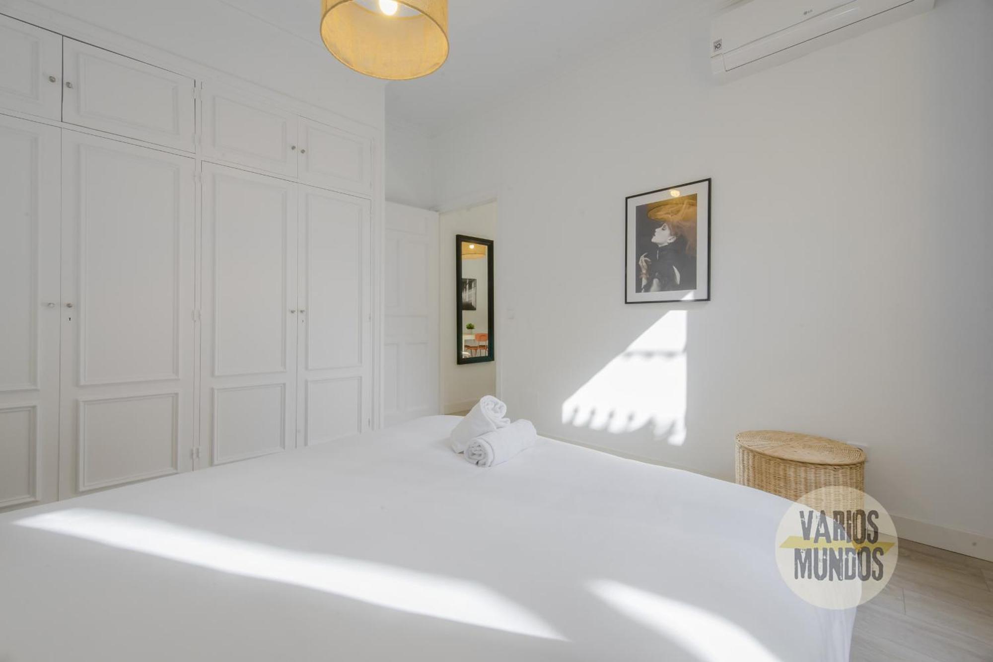 Elegant Apt Para 4Pax En Las Letras-Cortes Madrid Dış mekan fotoğraf